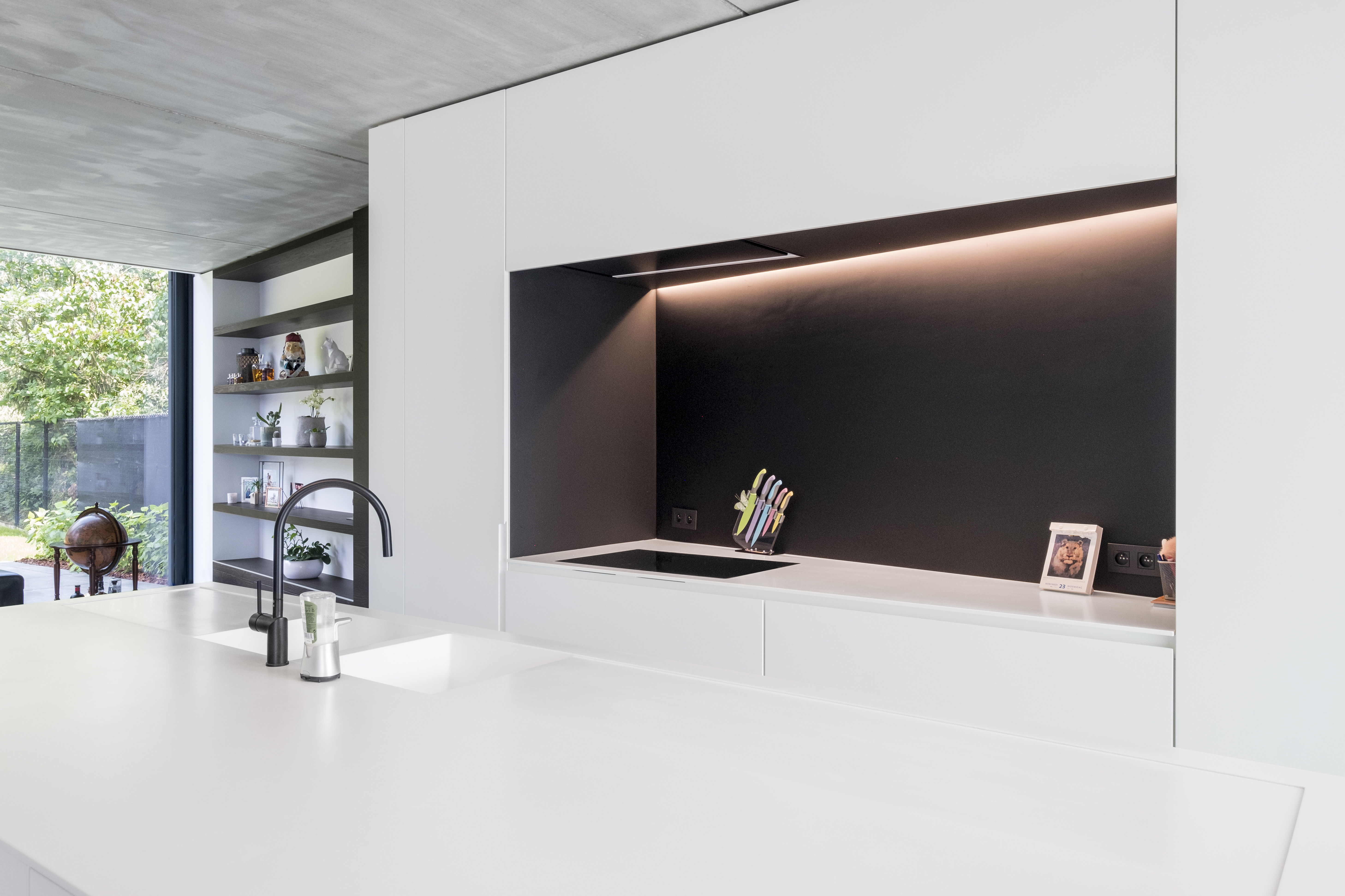 witte moderne keuken op maat